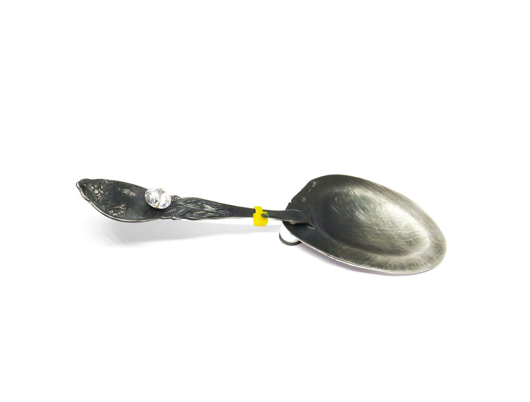 Yellow spoon